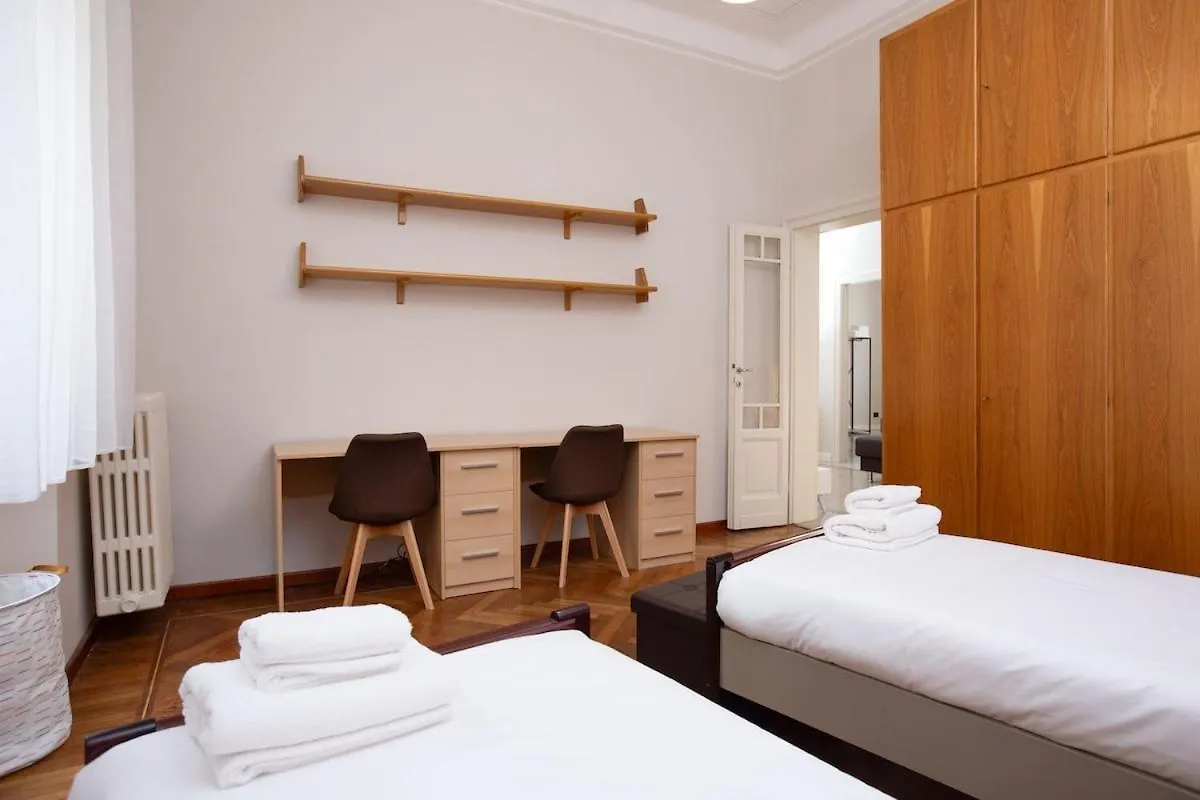 Sciesa Apartment - New Exclusive Home Milano