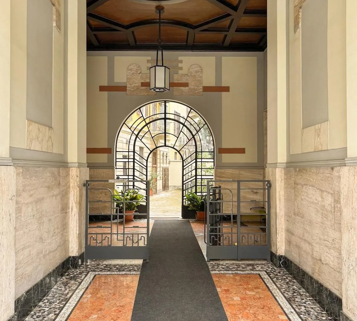 Sciesa Apartment - New Exclusive Home Milano